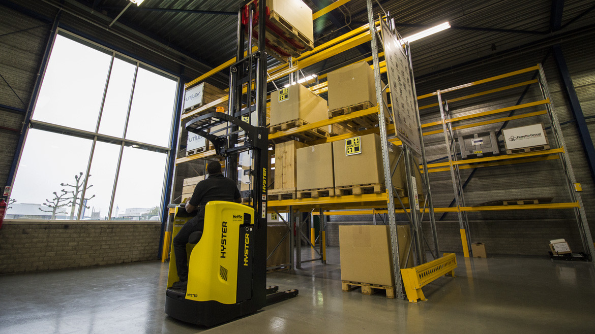 Meerij stapelaar Hyster RS1.6 Heffiq 9