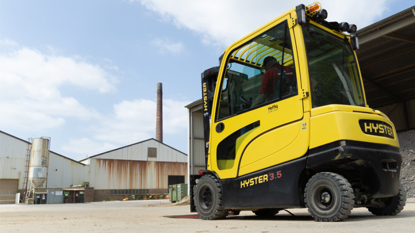 Wienerberger reduceert CO2-uitstoot met Hyster heftruck voorzien van lithium-ion batterij 9